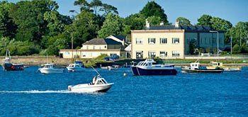 Riverbank House Ferrybank