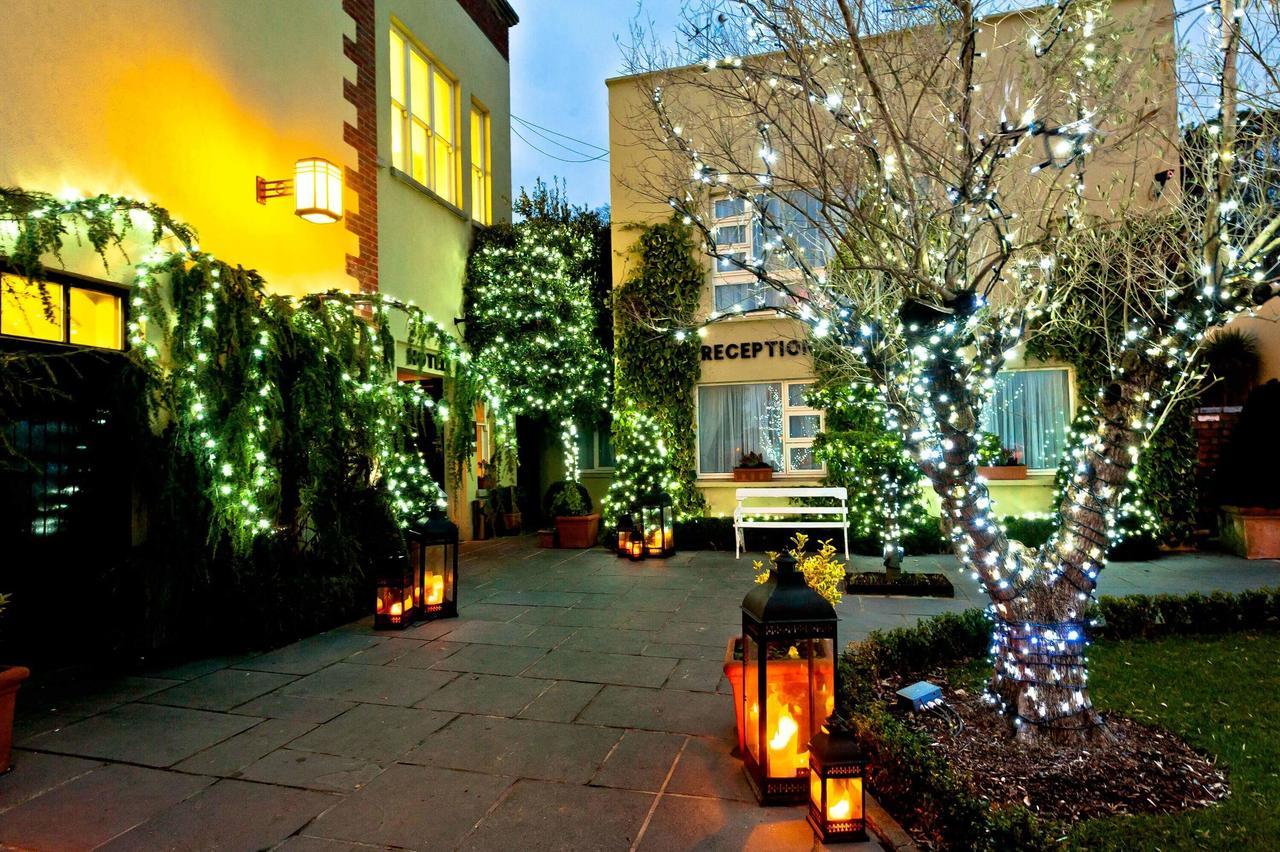 Riverbank House Hotel